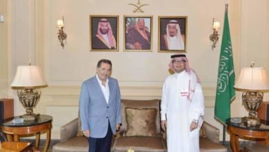 صورة توضيحية - سفير خادم الحرمين الشريفين في لبنان يستقبل الوزير السابق بطرس حرب