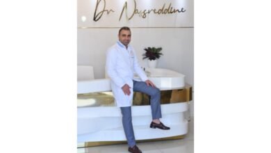 صورة توضيحية - دكتور التجميل و الترميم Hassan Nassreddine الى جانب مرضى سرطان الثدي