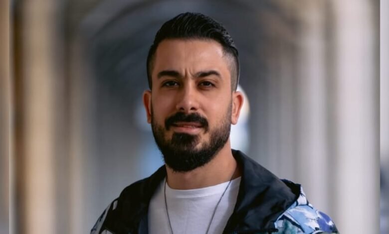 الفنان أحمد العقاد يطرح البرومو الترويجي لأغنيته الجديدة مني آسف