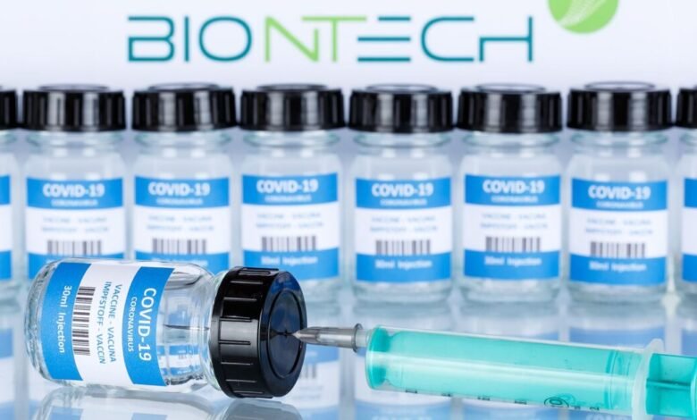 FDA توافق على لقاحات كوفيد المحدثة لموسم 2026-2027