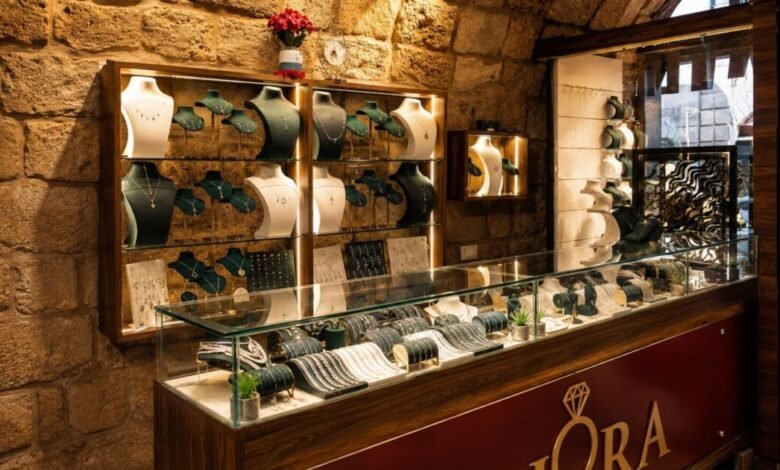Valora Jewelry and Watches في سوق الذهب طرابلس منذ 2010