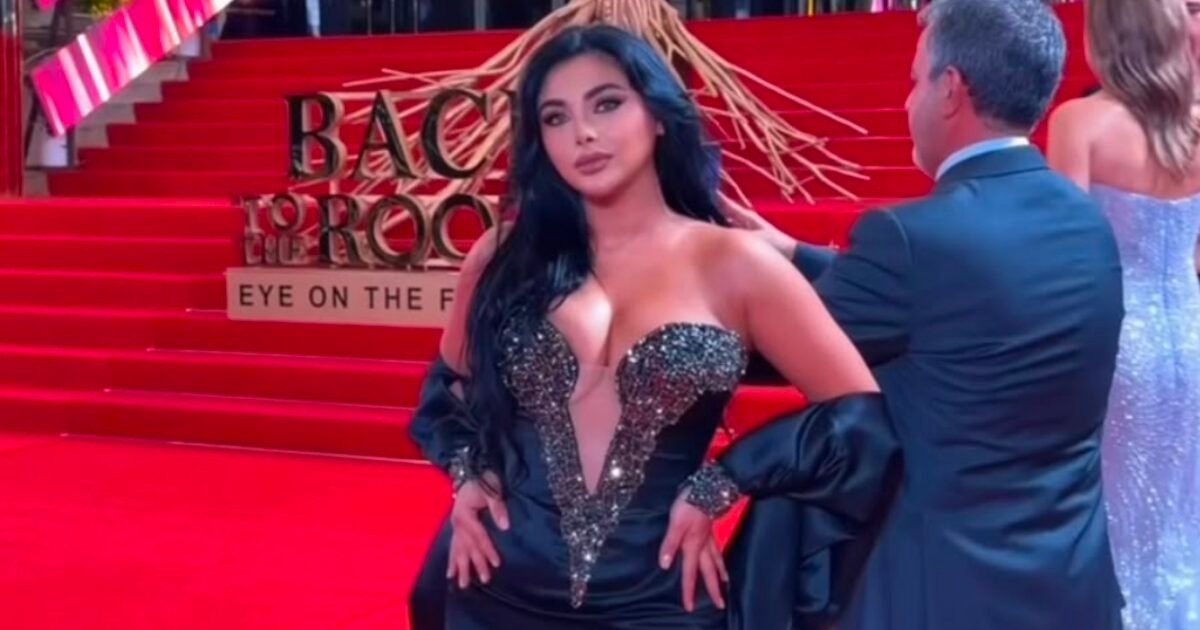 مريم سبليني تحتفل بعيد ميلادها بإطلالة ساحرة في الموريكس دور