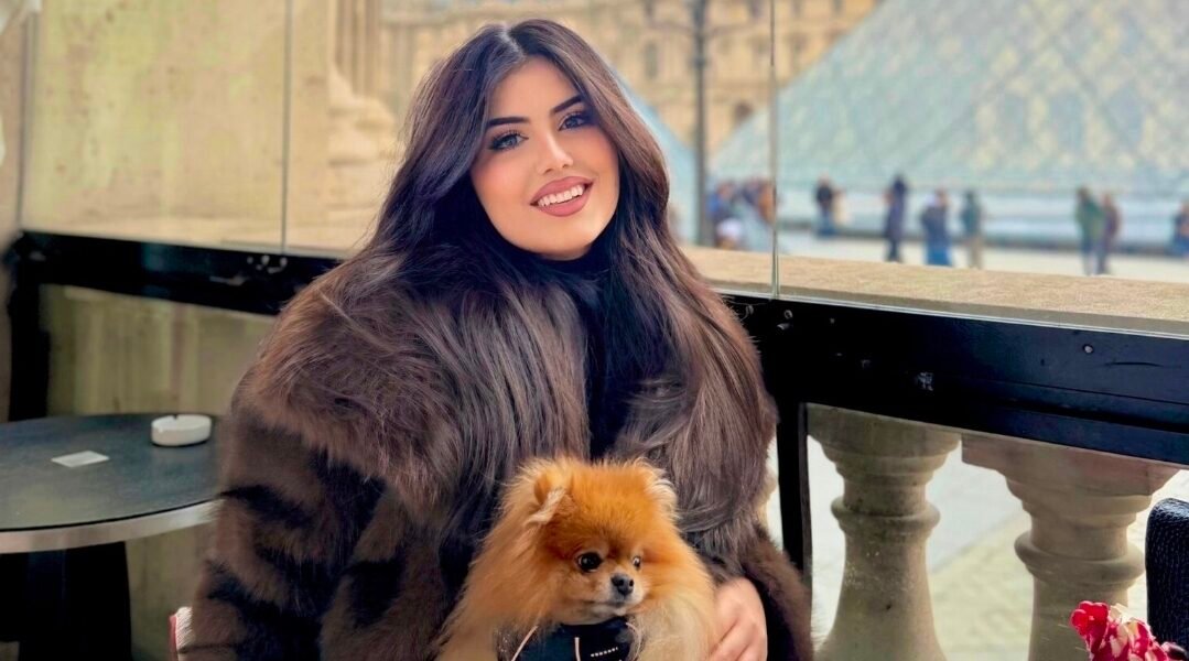 نرمين عسل… أناقة ناعمة تصنع نجومية صاعدة من باريس