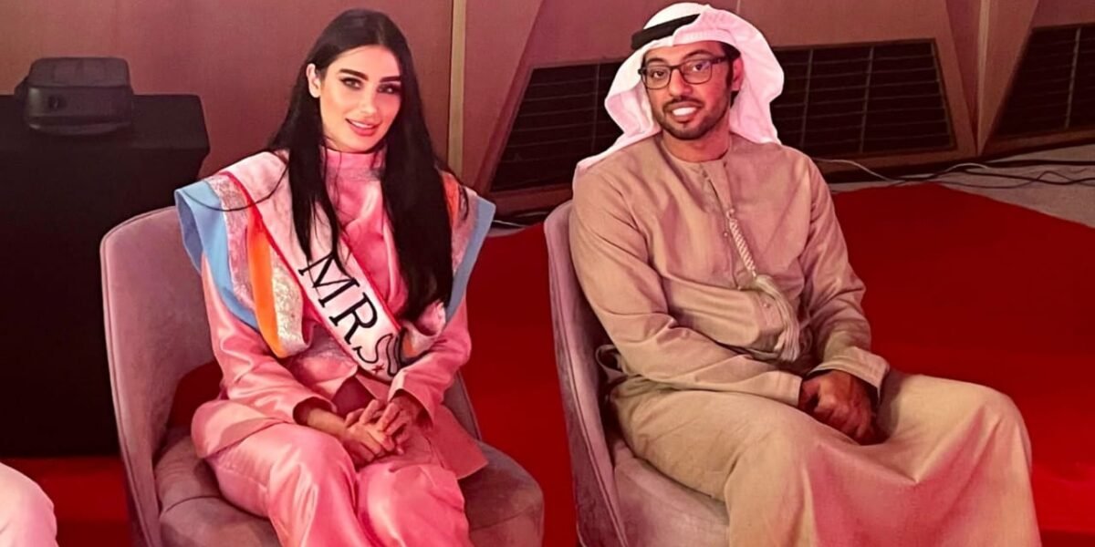 Leen Clive Dubai Modest Fashion Week Convenes with Conservative, Chic Designs