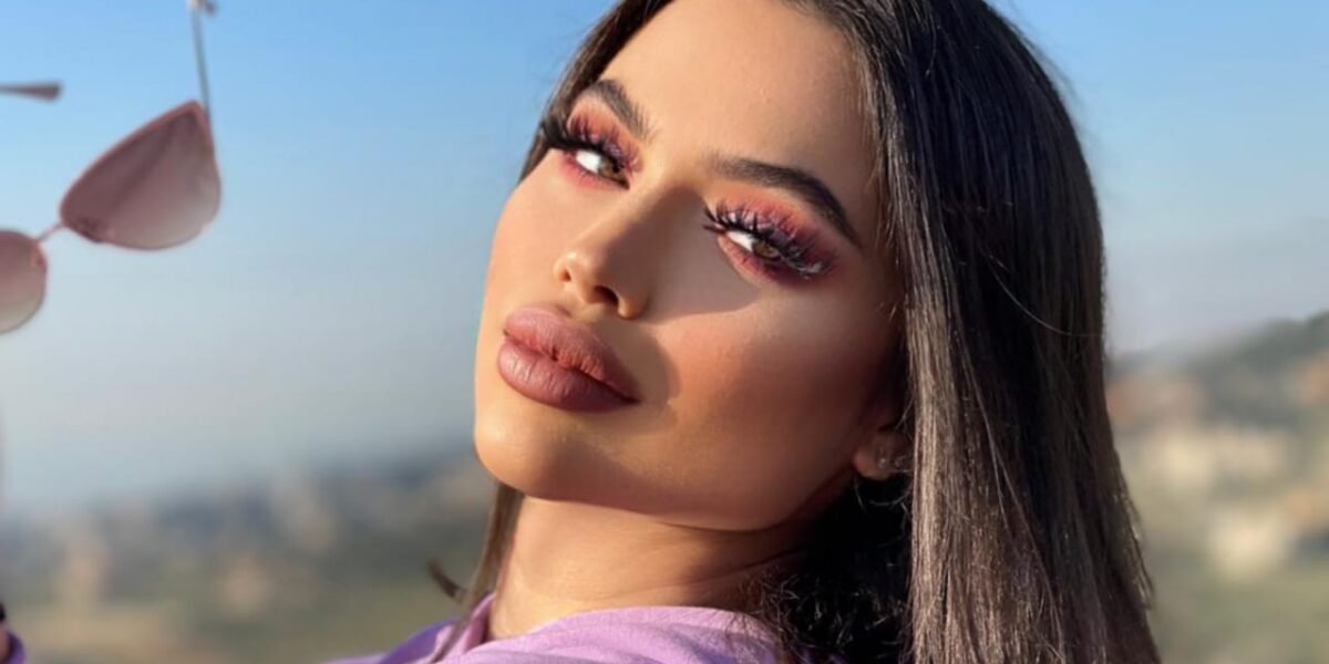 Maya Kawas لتشجيع المغتربين على ممارسة حقهم بالإنتخاب