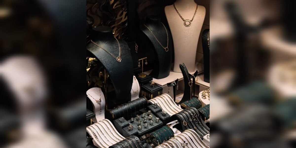 Valora Jewelry & Watches… حيث تلتقي الفخامة بالإرث والثقة