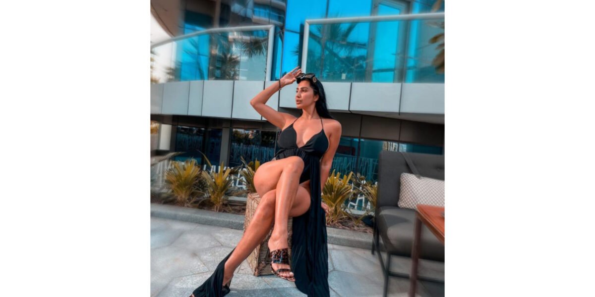 المؤثرة Carol Atieh جلسات تصويرية عالمية في مختلف أنحاء العالم