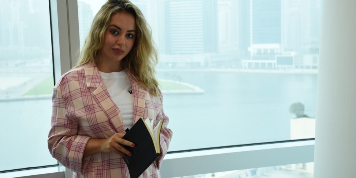 صورة مميزة: حساب سيدة الأعمال أية حداد ضمن قائمة الحسابات الأكثر متابعة