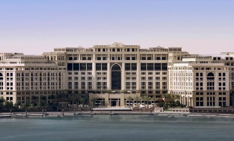 دبي وجهة الأحلام.. بلازو فرساتشي يستقبل مليون زائر سنوياً