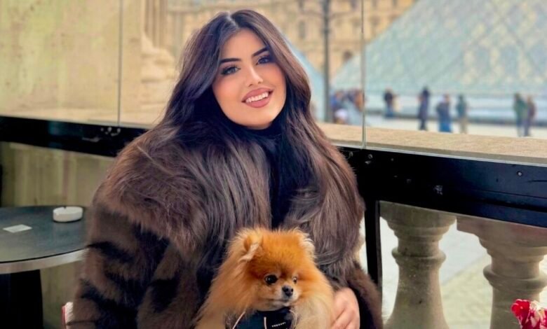 نرمين عسل… أناقة ناعمة تصنع نجومية صاعدة من باريس